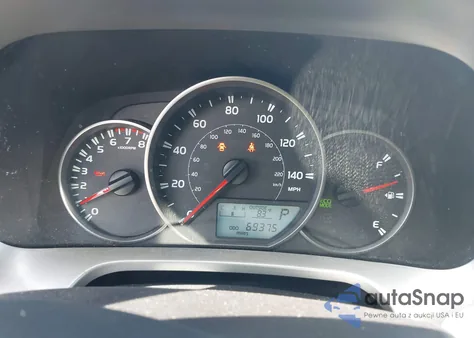 2016 Toyota Rav4 Le z USA, uszkodzony, nr VIN 2T3BFREV6GW537204